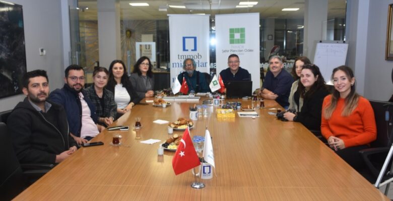 DÜNYA ÇAPINDA İSİMLER MİMARLAR VE ŞEHİR PLANCILARI İLE BULUŞTU