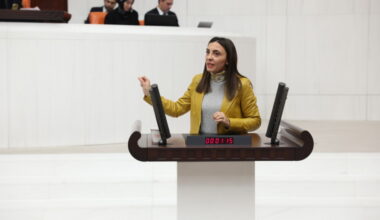 KAYIŞOĞLU; “NE ZAMAN BİTECEK BU PROJELER?”