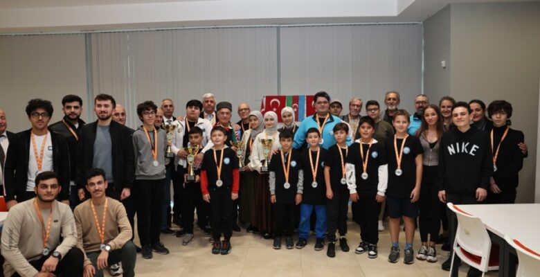 Türk dünyası satrançta buluştu