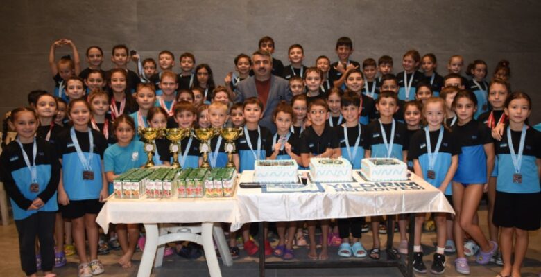 YILDIRIM’IN ALTIN KULAÇLARINDAN 153 MADALYA