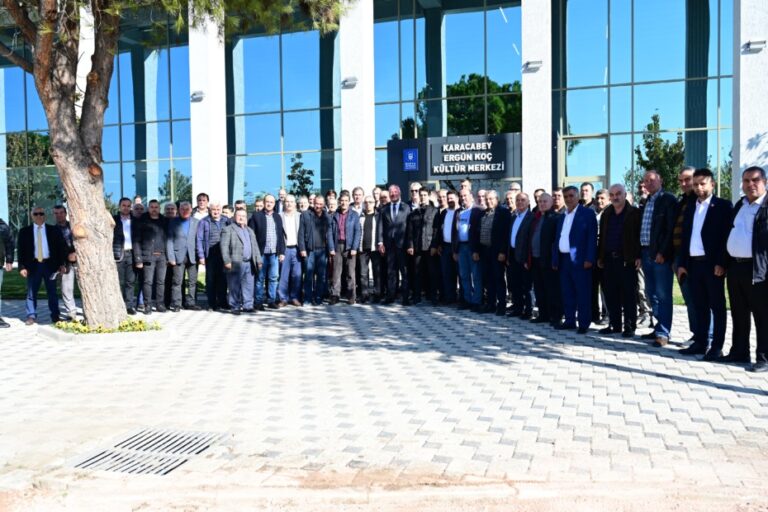 Başkan Fatih Karabatı muhtarlarla bir araya geldi