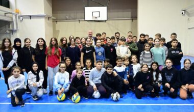 Karacabey Belediyesi’nden eğitime ve çevreye destek