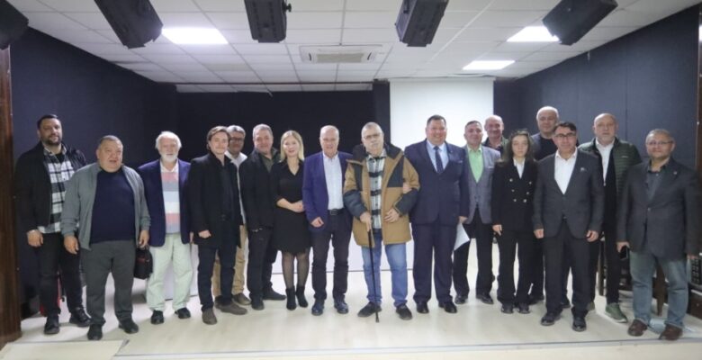 Yalova Gazeteciler Cemiyeti Kongresi’nde Gemlik Rüzgarı Esti