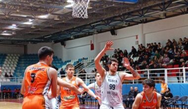 HAS HALI GEMLİK KONYADA GALİP DÖNÜYOR 70-79