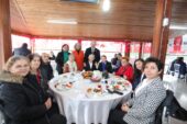CHP Gemlik İlçe Başkanlığı kadın kollarından Öğretmenlere Özel Kutlama