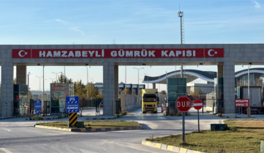 TÜRKOĞLU, GÜMRÜKLERDEKİ “SİSTEM ZULMÜNÜ” MECLİS’E TAŞIDI!