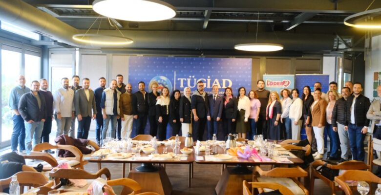TÜGİAD BURSA ŞUBESİ, LÖSEMİLİ ÇOCUKLARA UMUT OLDU