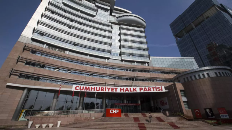 CHP’li 81 il başkanından ortak açıklama; “Özgür Özel’e İnanıyoruz”