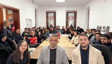 GEMLİK KENT KONSEYİ GENÇLİK MECLİSİNDE YENİ DÖNEM BAŞLIYOR