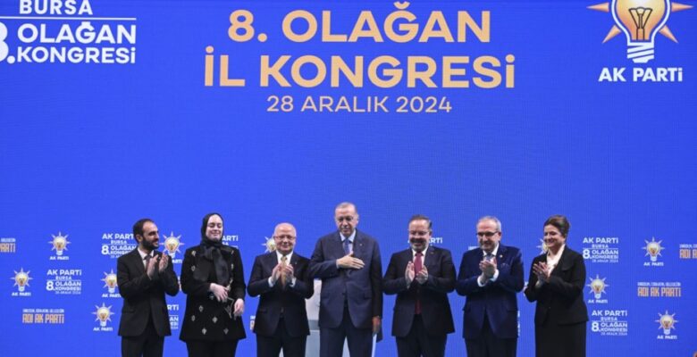 AK PARTİ BURSA’DA ERDOĞAN COŞKUSU