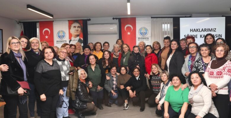 MUDANYALI KADINLAR EŞİTLİK ÇAĞRISI YAPTI