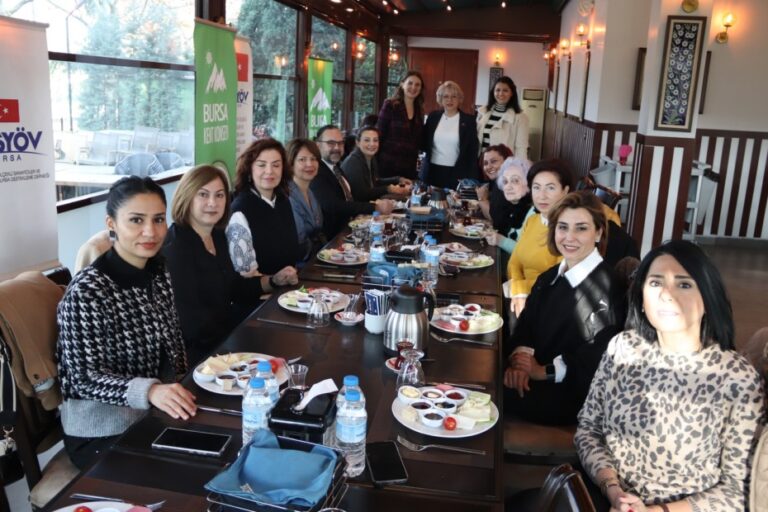 TOSYÖV BURSA’DAN “GELECEĞE SESLENEN KADINLAR” 