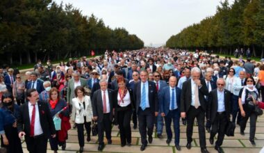 ADD BURSA ŞUBE BAŞKANI GÜRHAN AKDOĞAN;”TEHLİKENİN FARKINDA MISINIZ?”            