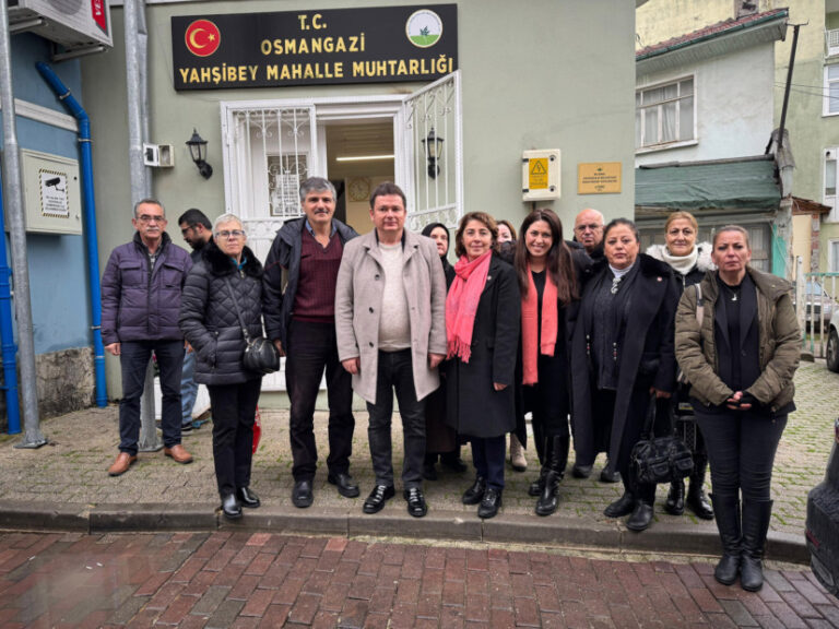 Başkan Erkan Aydın Alaaddin ve Yahşibey mahallelerini ziyaret etti