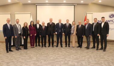 BALKANTÜRKSİAD ÇALIŞMA DÖNEMİNİ DEĞERLENDİRDİ…
