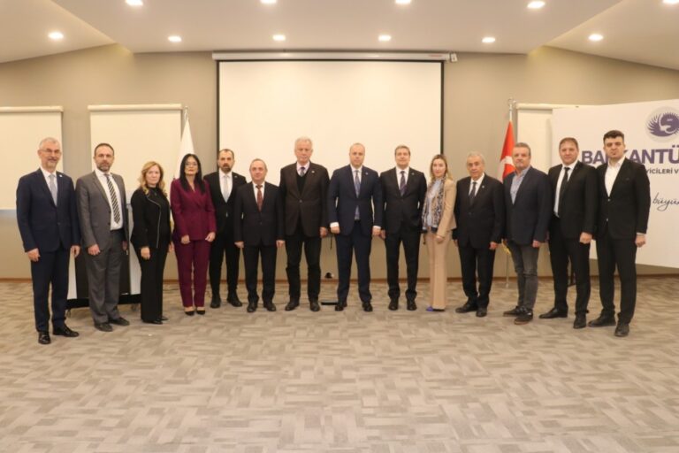 BALKANTÜRKSİAD ÇALIŞMA DÖNEMİNİ DEĞERLENDİRDİ…