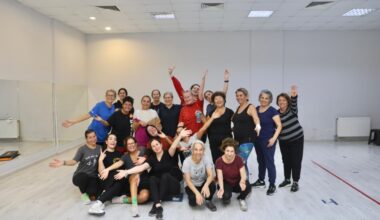 MUDANYA 7’DEN 70’E SANAT VE SPORLA İÇ İÇE MUDANYA 7’DEN 70’E SANAT VE SPORLA İÇ İÇE