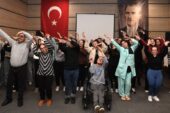 Liseli öğrenciler ve engelli bireyler Osmangazi’de ortak gösteri yaptı