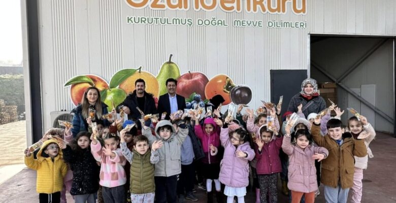 ÖZÜNDENKURU TESİSİ YERLİ MALI HAFTASINDA İLGİ ODAĞI OLDU