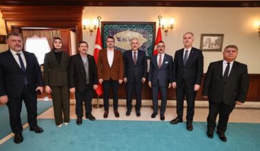 İNEGÖL’E 2 YENİ SAĞLIK OCAĞI İÇİN İMZALAR ATILDI