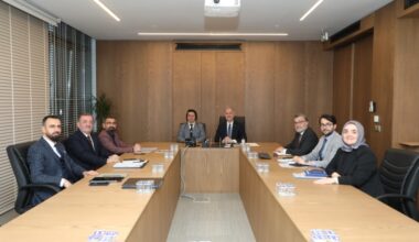 İNEGÖL BELEDİYESİ’NİN ÖZEL PERSONELLERİ YÜZLERİ GÜLDÜRÜYOR İNEGÖL BELEDİYESİ’NİN ÖZEL PERSONELLERİ YÜZLERİ GÜLDÜRÜYOR