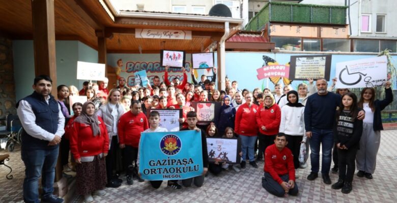 ENGELSİZ YAŞAM MERKEZİNE SÜRPRİZ ZİYARET
