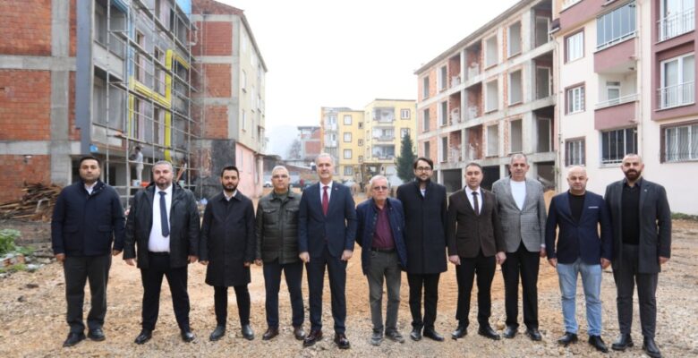 17 BİNA KAMULAŞTIRILARAK 150 ARAÇLIK OTOPARK ÜRETİLİYOR