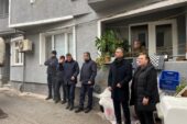 Gemlik Balık Pazarı’nda Metruk Bina Temizliği