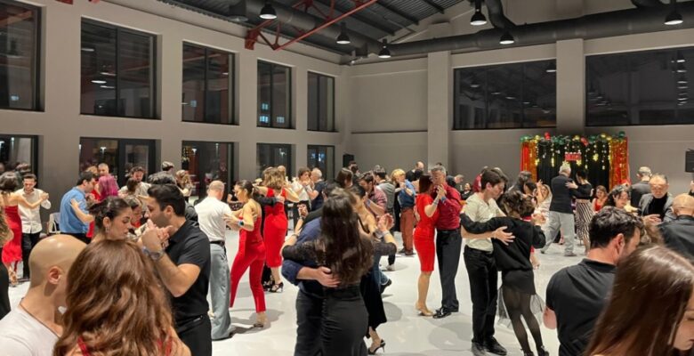 Yeni yılı ‘Milango Gecesi’ ile karşıladılar