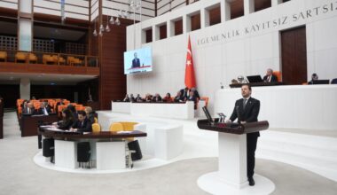TBMM PLAN VE BÜTÇE KOMİSYONU ÜYESİ AHMET KILIÇ: “GENÇLERİMİZ İÇİN SESSİZ DEVRİMLERİMİZ SÜRÜYOR” TBMM PLAN VE BÜTÇE KOMİSYONU ÜYESİ AHMET KILIÇ: “GENÇLERİMİZ İÇİN SESSİZ DEVRİMLERİMİZ SÜRÜYOR”