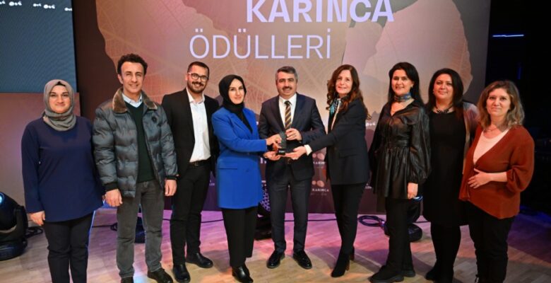 YILDIRIM BELEDİYESİ’NİN 2 PROJESİNE ALTIN KARINCA ÖDÜLÜ