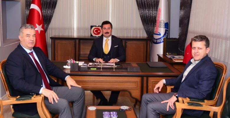BAŞKAN ÖZEL: ‘GELİŞEN VE BÜYÜYEN YENİŞEHİR’E HAZIR OLUN’