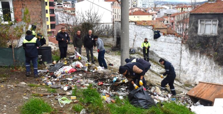 Gemlik Yenimahalle’de Kapsamlı Temizlik
