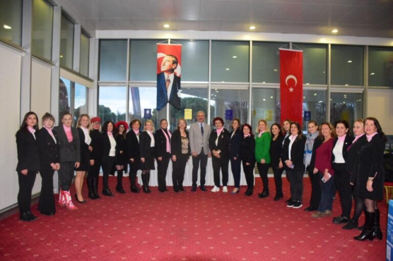 CHP’li Kadınlar; “Hakkın Var!” Dediler…
