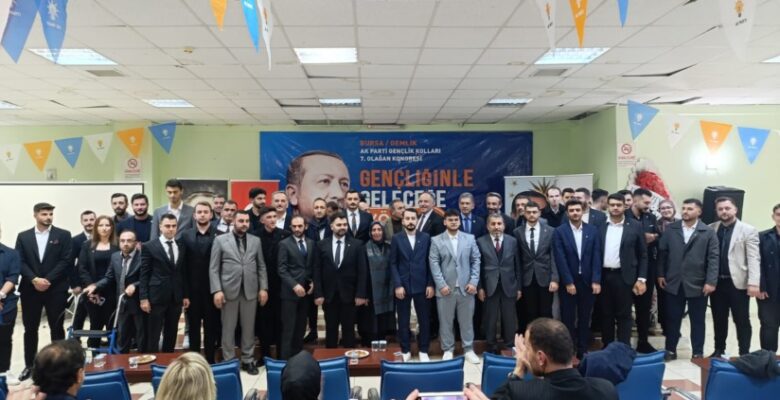 Ak Parti Gemlik Gençlik kollarında Yunus Emre Macit Dönemi