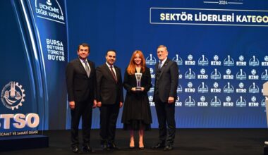 Uludağ Elektrik 2024 Yılını Sektör Lideri Ödülüyle Kapattı
