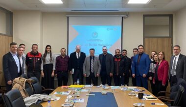 Büyükşehir, Bursa’daki tarım paydaşlarını dinledi Büyükşehir, Bursa’daki tarım paydaşlarını dinledi