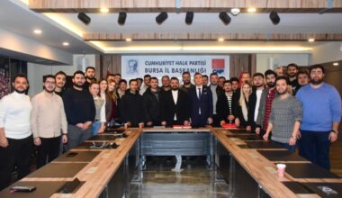 GENÇLİK ATEŞİ  KELES’TE YANDI