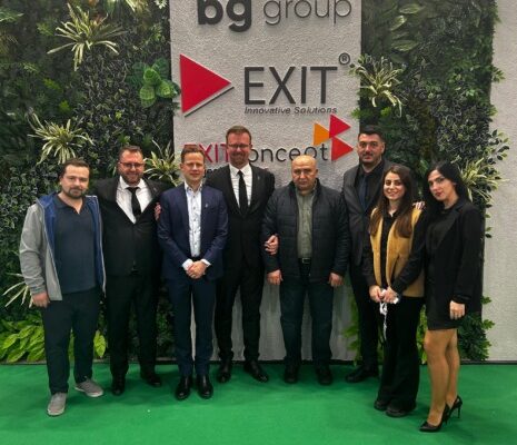 DIŞ MEKAN MOBİLYASINA EXIT GARDEN DAMGASI