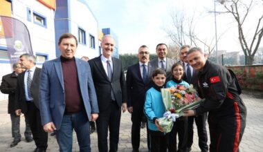 ASTRONOT ALPER GEZERAVCI İNEGÖL’DE ÖĞRENCİLERLE BULUŞTU