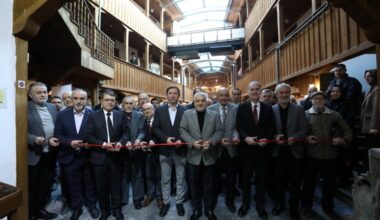 USTALARA SAYGI SERGİSİ KENT MÜZESİNDE AÇILDI