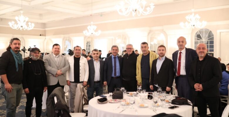 Başkanlar Gazetecileri Ağırladı