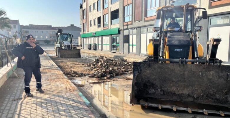Gemlik Belediyesi’nden asfalt ve kaldırım atağı