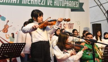 Gençlik Orkestrası ve Korosu’ndan öğrencilere tatil konseri