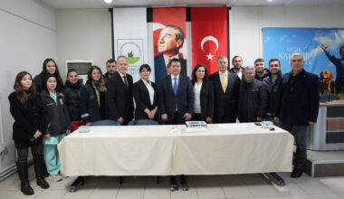 Sahiplenilen köpeklerin ilk aşısı ve muayenesi Osmangazi Belediyesi’nden