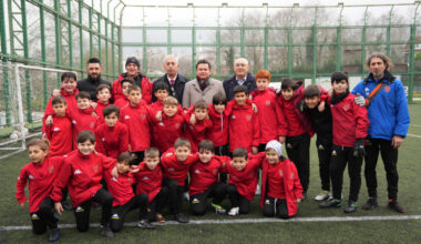 Başkan Aydın’dan Hüdavendigar Dikkaldırım Osmangazi SK’ya ziyaret
