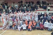 Has Halı Gemlik Basketbol lidere 103 sayı attı.