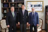 SAADET PARTİSİ BURSA İL BAŞKANLIĞINDA BAYRAK DEĞİŞİMİ