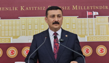 TÜRKOĞLU’NDAN 10 OCAK ÇALIŞAN GAZETECİLER GÜNÜ BASIN AÇIKLAMASI