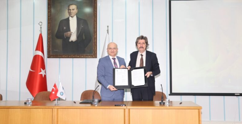 Gençlik Programı BUÜ’de imzalandı